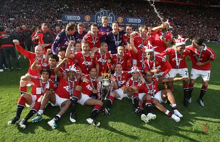 展现出其不 展现出其不