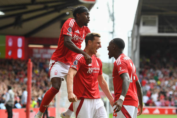 全队吃饭 全队吃饭